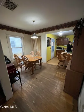 $189,900 | 34 Pleasant Street, Voorheesville, NY 12186