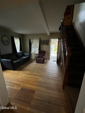 $189,900 | 34 Pleasant Street, Voorheesville, NY 12186