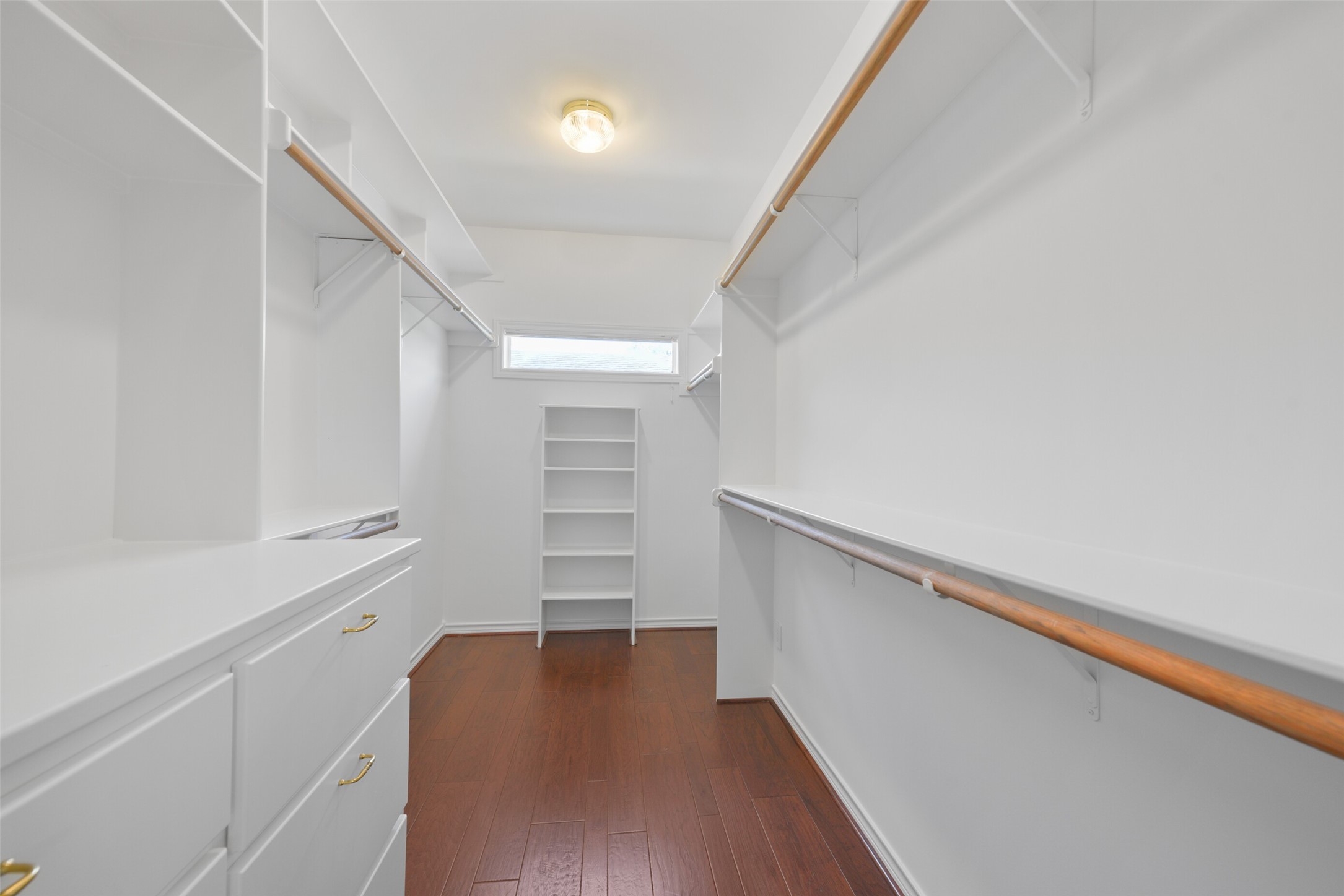 3724 Wroxton Road Houston, TX 77005 - Photo 31 of 40 One of two oversized walk-in closets in the primary.