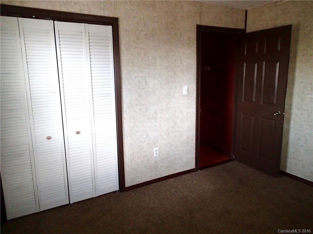 127 Craig Road Mooresboro, NC 28114 - Photo 3 of 13 Gallery Image 3