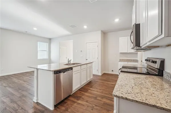 $2,400 | 207 Whitewood Drive, Dawsonville, GA 30534