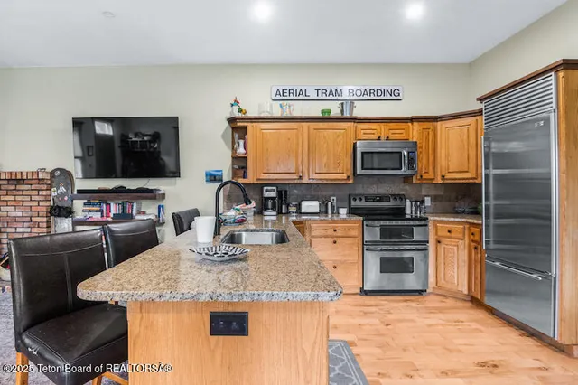 $5,700,000 | 2155 Moose Wilson Road, Wilson, WY 83014