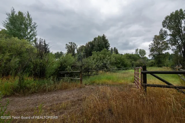 $5,700,000 | 2155 Moose Wilson Road, Wilson, WY 83014