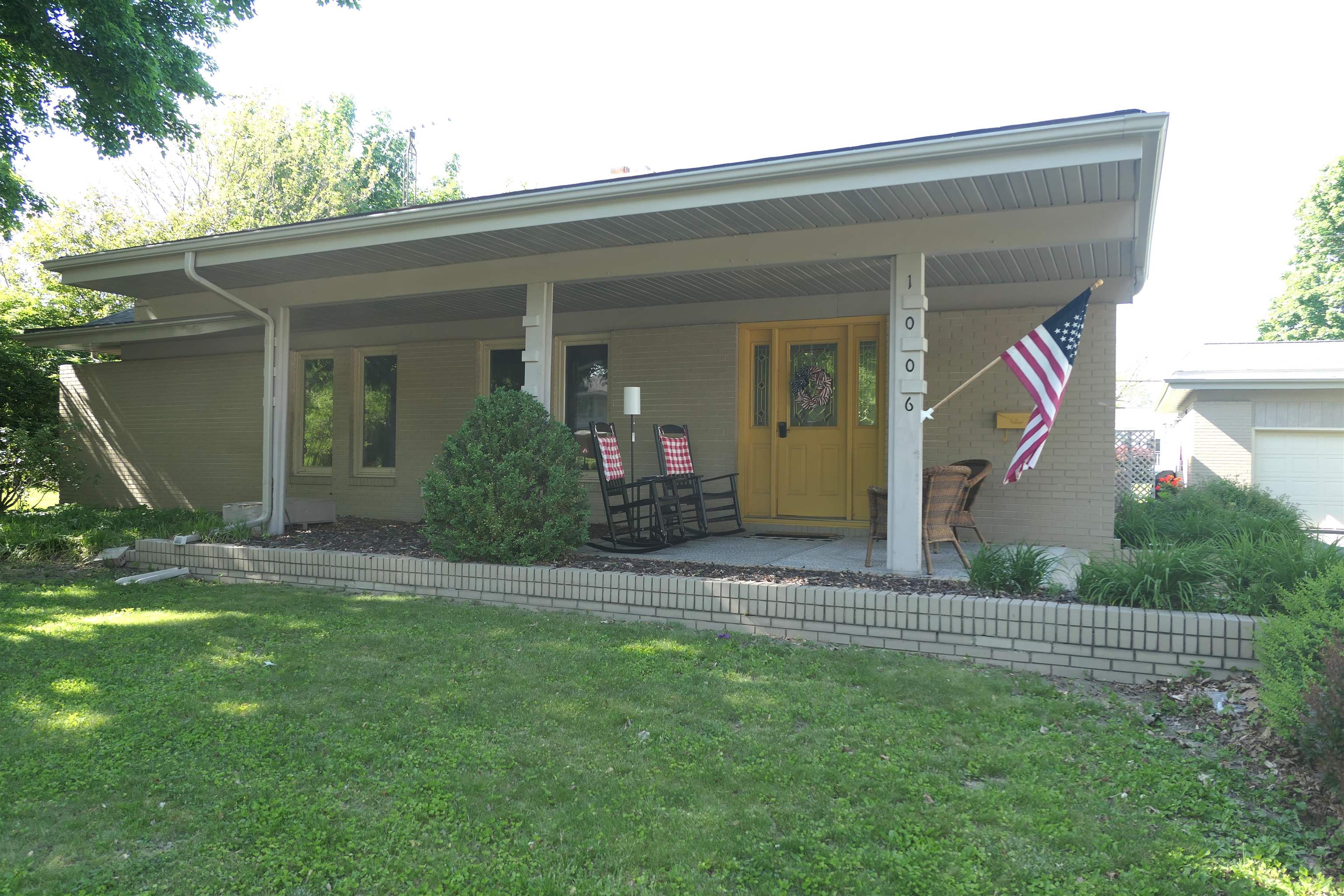 1006 Falkirk Road Alma, MI 48801 - Photo 2 of 42