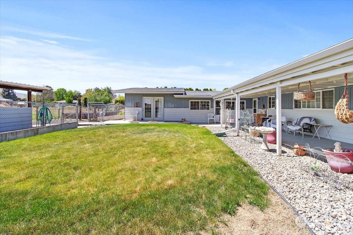 3504 Ahtanum Road Yakima, WA 98903 - Photo 18 of 40 Gallery Image 18