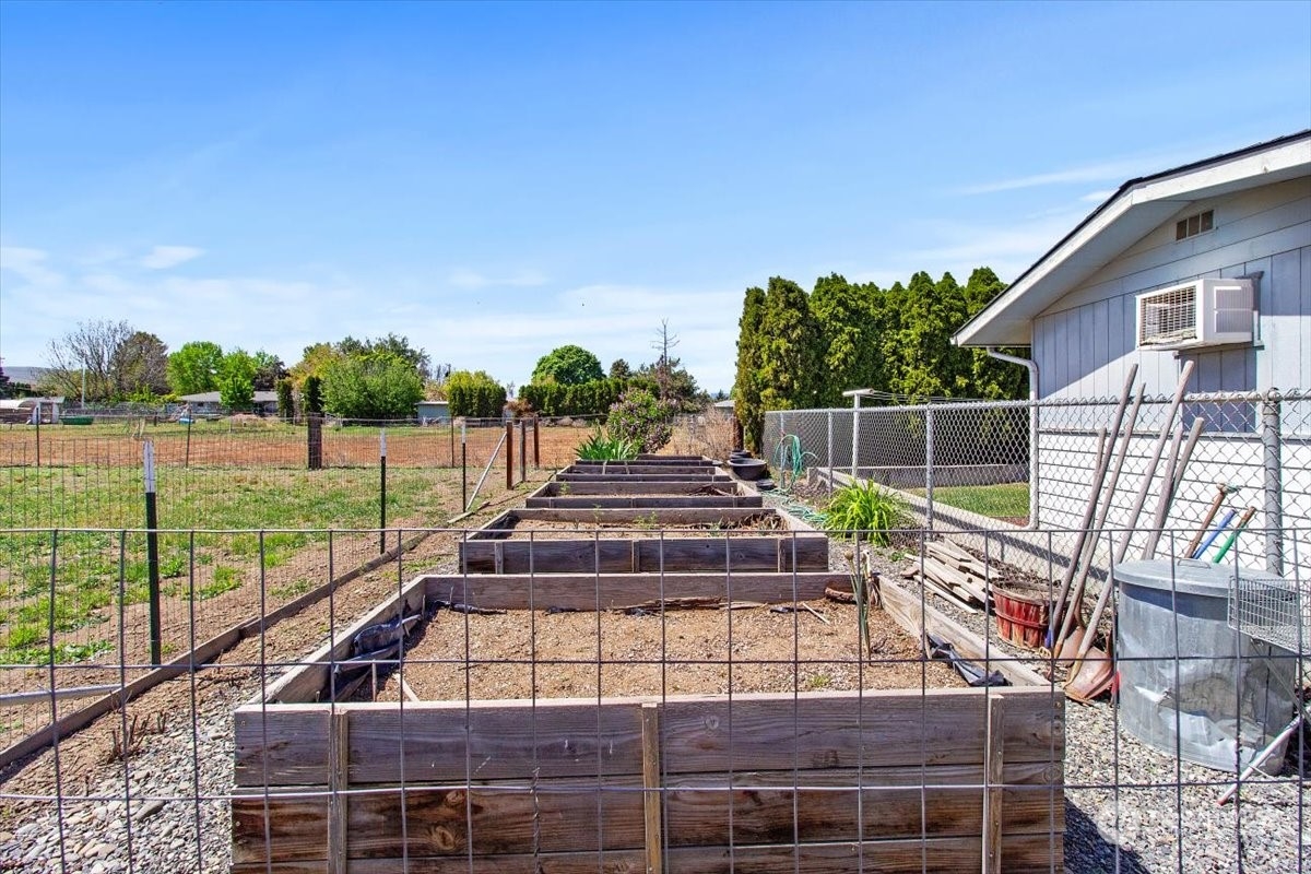 3504 Ahtanum Road Yakima, WA 98903 - Photo 21 of 40 Gallery Image 21