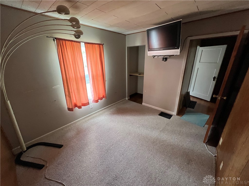 2050 East Westbrook Road Dayton, OH 45426 - Photo 22 of 30