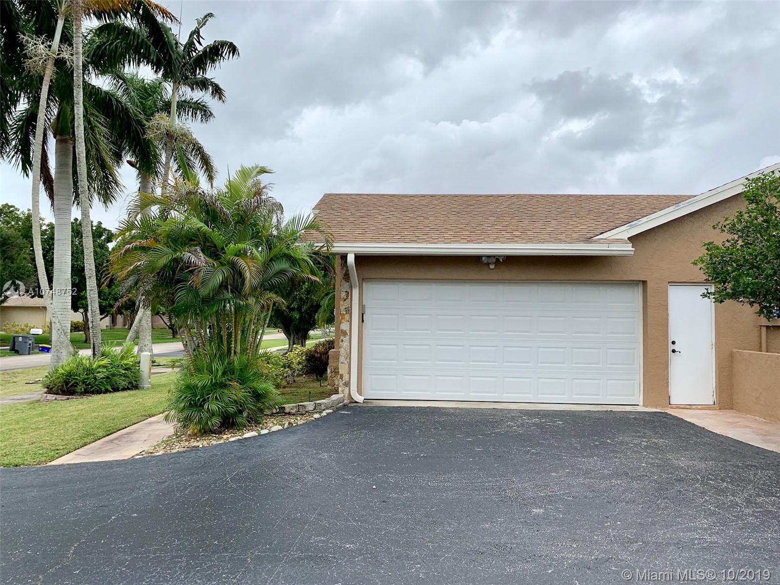 10329 185th Street South Boca Raton, FL 33498 - Photo 3 of 55