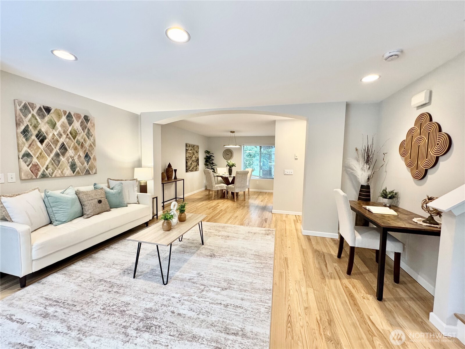 2138 North 113th Street, Unit B Seattle, WA 98133 - Photo 7 of 37