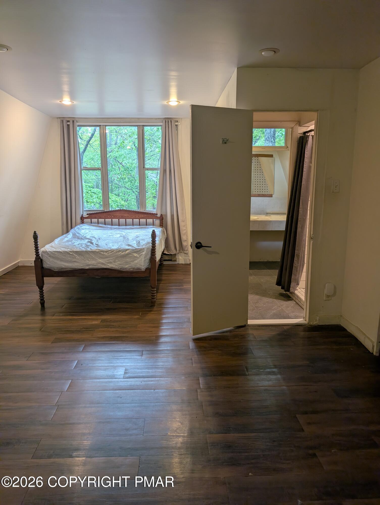 169 Saunders Drive Bushkill, PA 18324 - Photo 55 of 96 PXL_20260523_155526357.MP