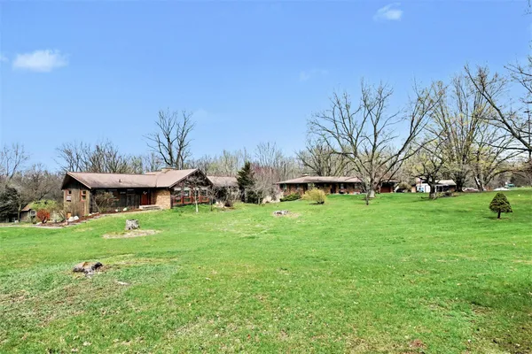 $425,000 | 3546 North 5th Street, Niles, MI 49120