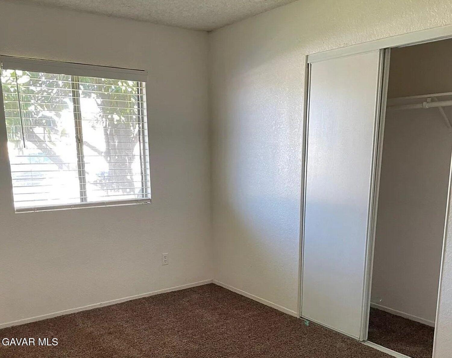 617 South Spruce Avenue Rialto, CA 92376 - Photo 9 of 9 09-SpruceAve-858566db6d
