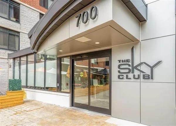 $4,500 | 700 1st Street, Unit 4F, Hoboken, NJ 07030