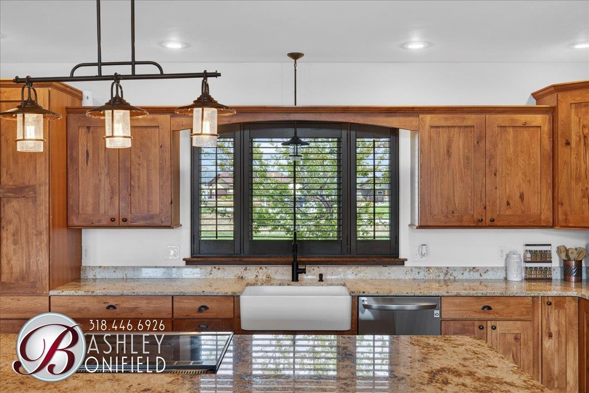 2805 Croydon Drive Casper, WY 82609 - Photo 12 of 49