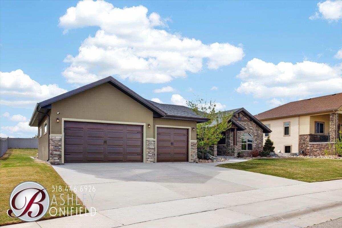 2805 Croydon Drive Casper, WY 82609 - Photo 3 of 49