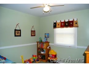 88 Windsor Road Springfield, IL 62702 - Photo 14 of 19