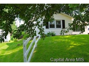 88 Windsor Road Springfield, IL 62702 - Photo 4 of 19