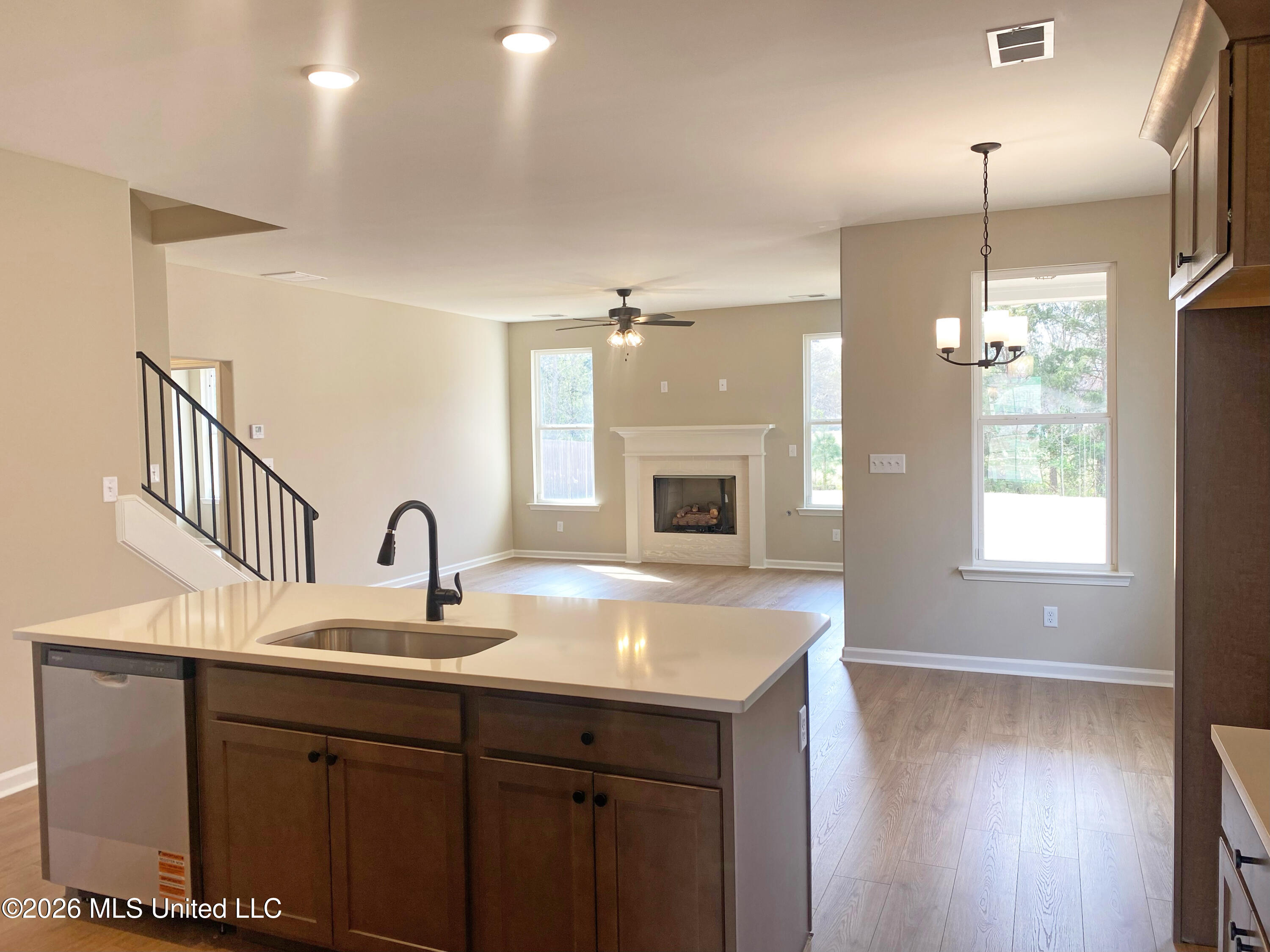 3491 Hatton Drive Nesbit, MS 38651 - Photo 5 of 20 Kitchen into Great Room