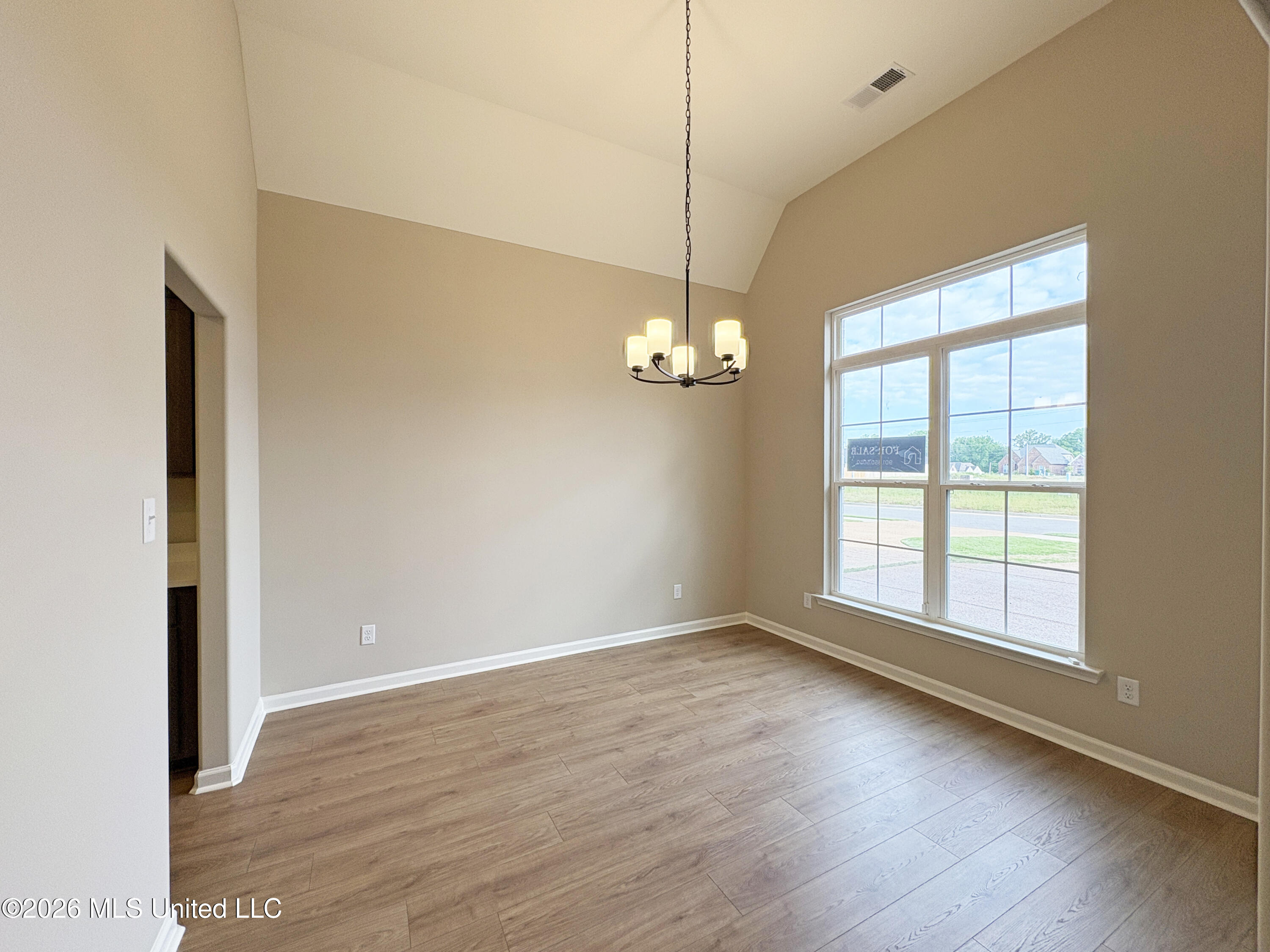 3491 Hatton Drive Nesbit, MS 38651 - Photo 7 of 20 Dining Room