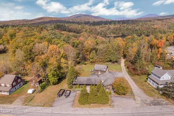 $279,999 | 5638 Highway 28N, Newcomb, NY 12852