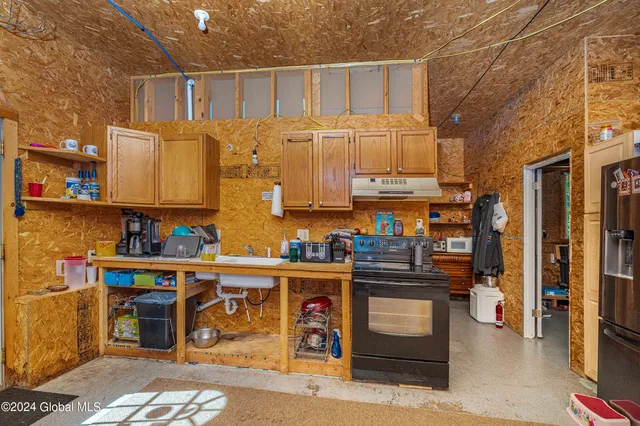 $279,999 | 5638 Highway 28N, Newcomb, NY 12852