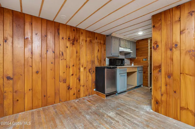 $279,999 | 5638 Highway 28N, Newcomb, NY 12852