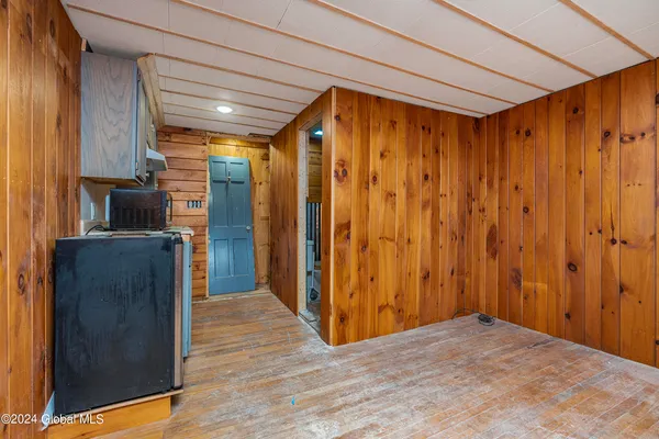 $279,999 | 5638 Highway 28N, Newcomb, NY 12852