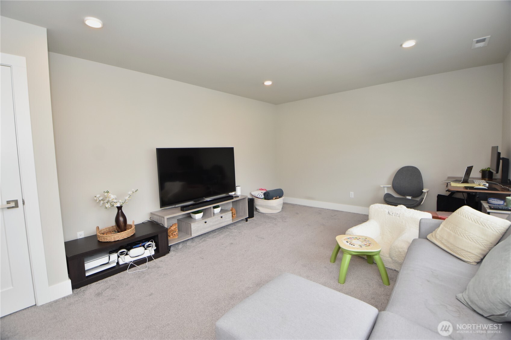 2118 228th Place Southwest, Unit EP 36 Bothell, WA 98021 - Photo 18 of 34 Gallery Image 18