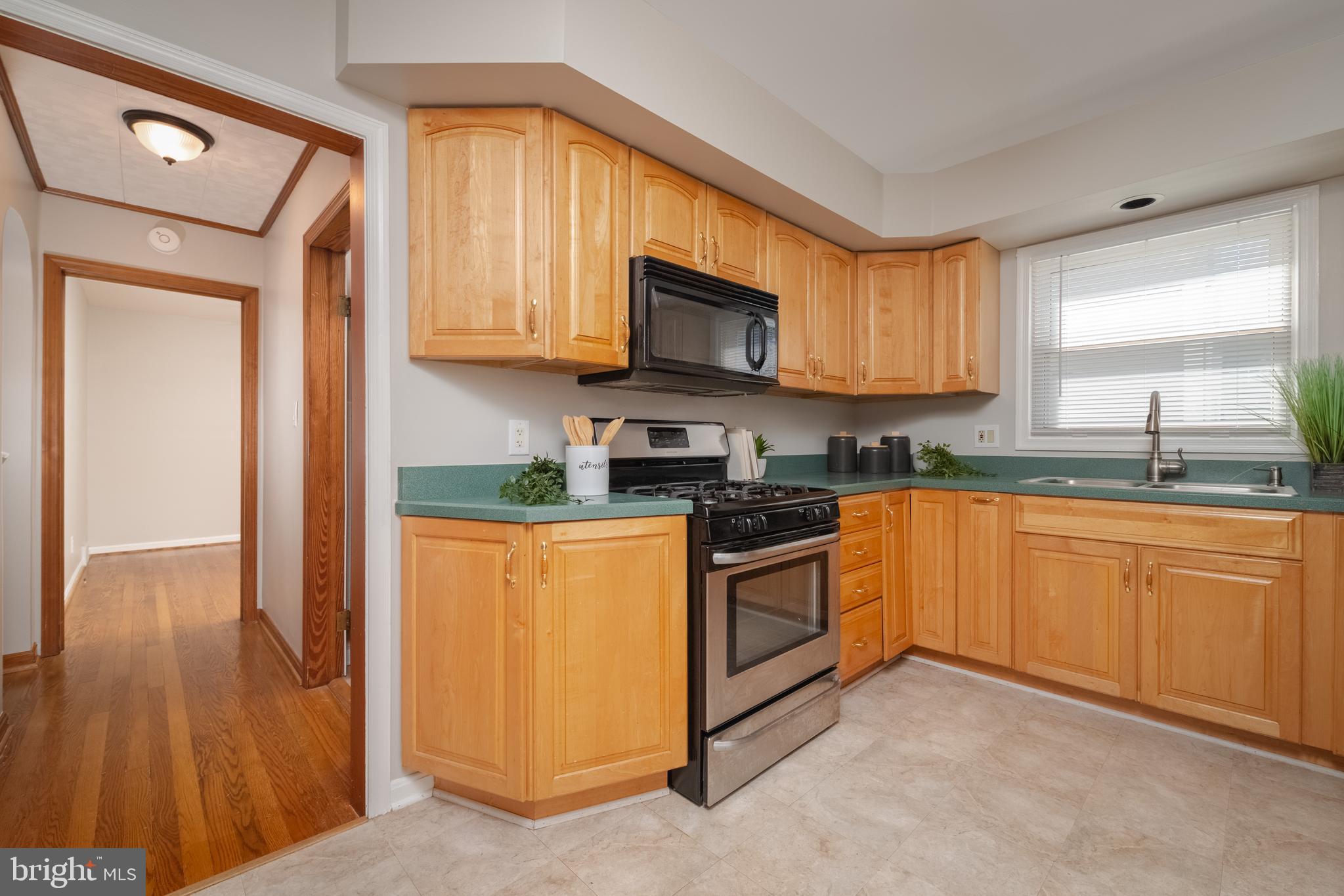3208 Grace Road Sparrows Point, MD 21219 - Photo 11 of 38