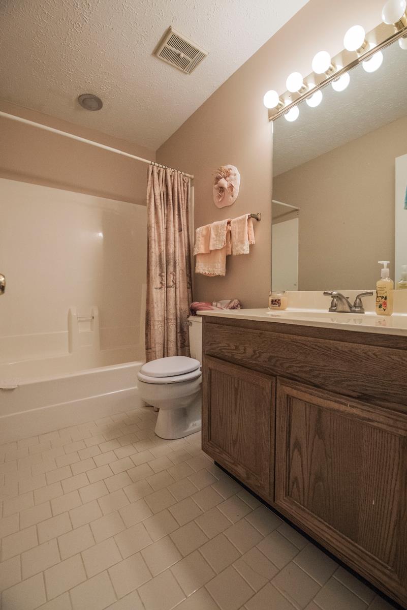 1526 Lewis Road Madison, TN 37115 - Photo 14 of 21 Gallery Image 14