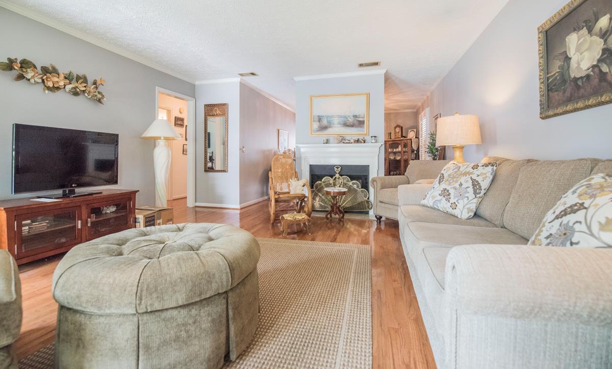 1526 Lewis Road Madison, TN 37115 - Photo 3 of 21 Gallery Image 3