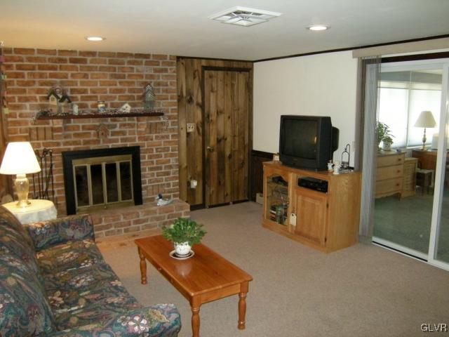 3836 Barberry Road Center Valley, PA 18034 - Photo 15 of 34 Gallery Image 15