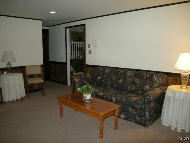 3836 Barberry Road Center Valley, PA 18034 - Photo 17 of 34 Gallery Image 17