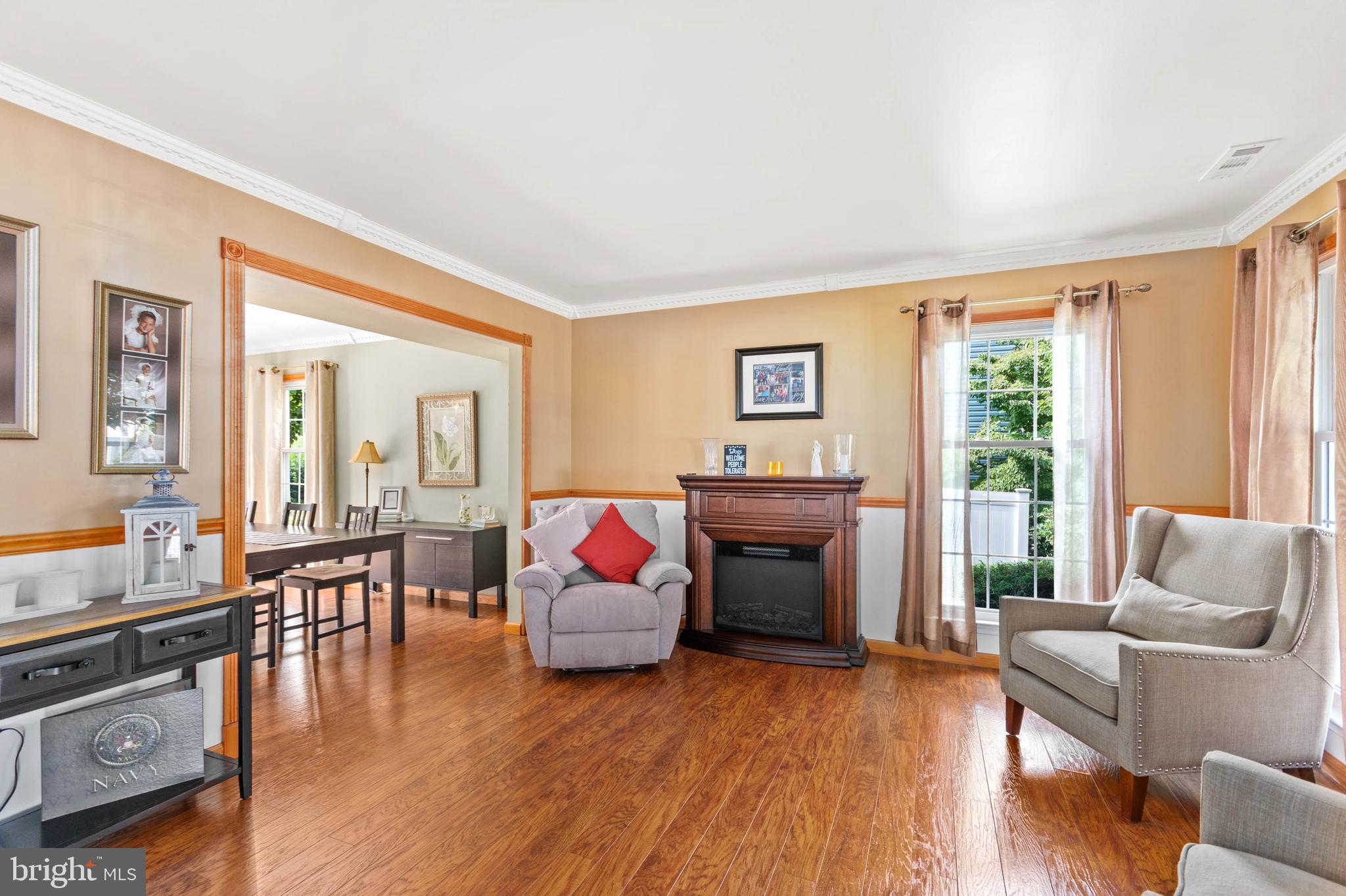 23 Long Bow Drive Sewell, NJ 08080 - Photo 2 of 33 Living Room