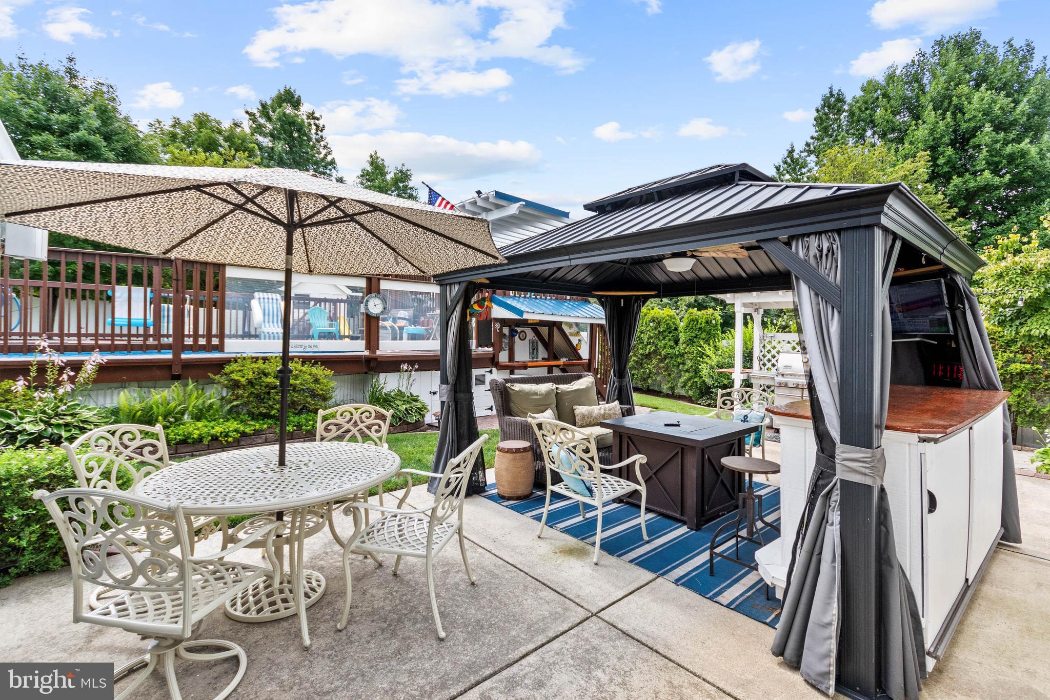 23 Long Bow Drive Sewell, NJ 08080 - Photo 24 of 33 Outback patio