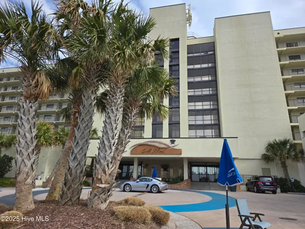 $489,000 | 2700 North Lumina Avenue, Unit 716, Wrightsville Beach, NC 28480