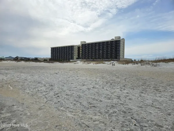 $489,000 | 2700 North Lumina Avenue, Unit 716, Wrightsville Beach, NC 28480