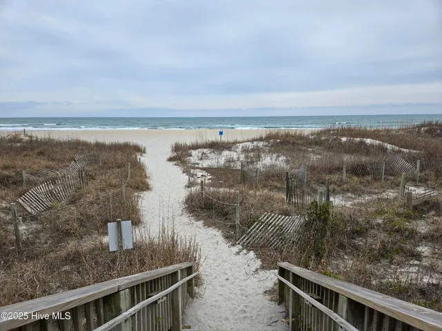 $499,000 | 2700 North Lumina Avenue, Unit 716, Wrightsville Beach, NC 28480