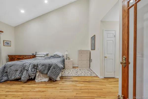 $785,000 | 2840 Nicole Court, Oceanside, NY 11572