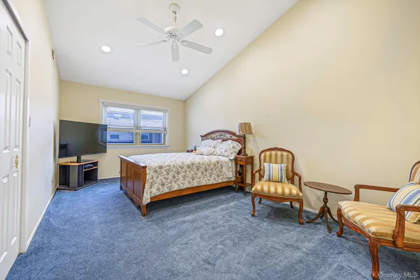 $785,000 | 2840 Nicole Court, Oceanside, NY 11572