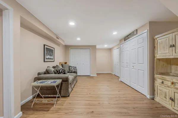 $785,000 | 2840 Nicole Court, Oceanside, NY 11572