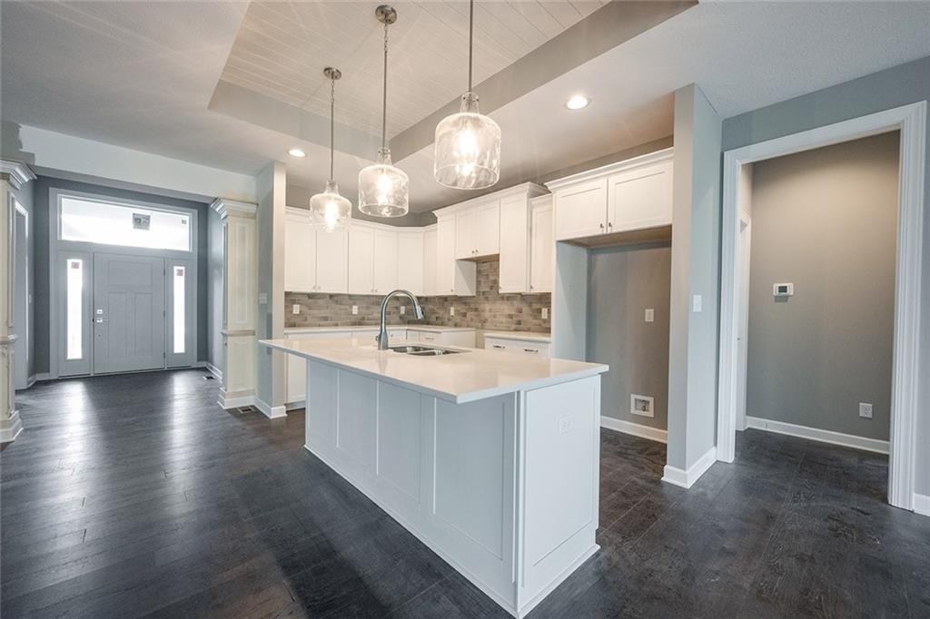 12770 Granite Ridge Circle Fishers, IN 46038 - Photo 6 of 47 Gallery Image 6