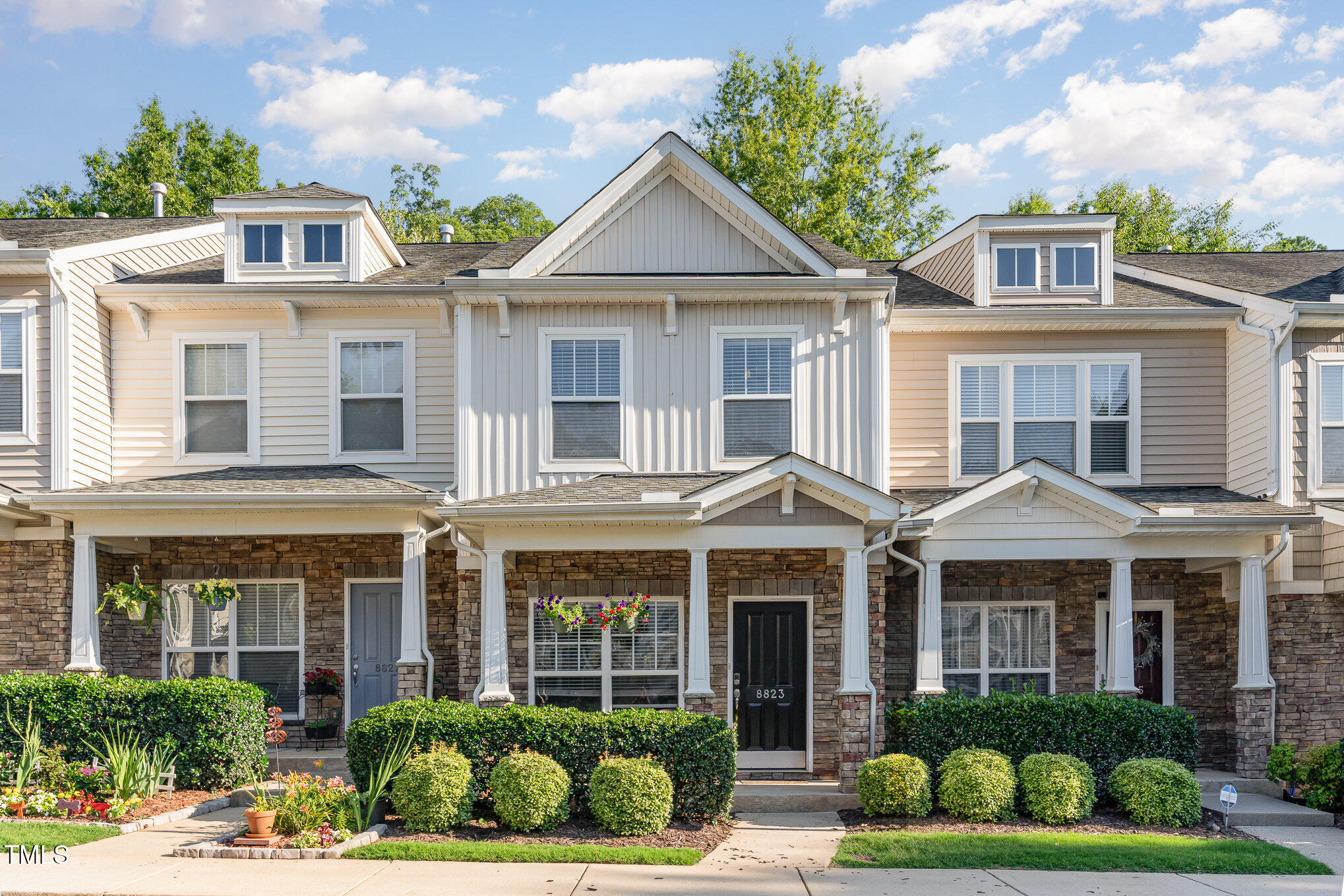 8823 Orchard Grove Way Raleigh, NC 27612 - Photo 1 of 34 dsc00064-edit_994