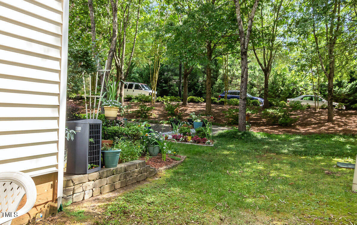 8823 Orchard Grove Way Raleigh, NC 27612 - Photo 14 of 34 015_img_9319-edit_233