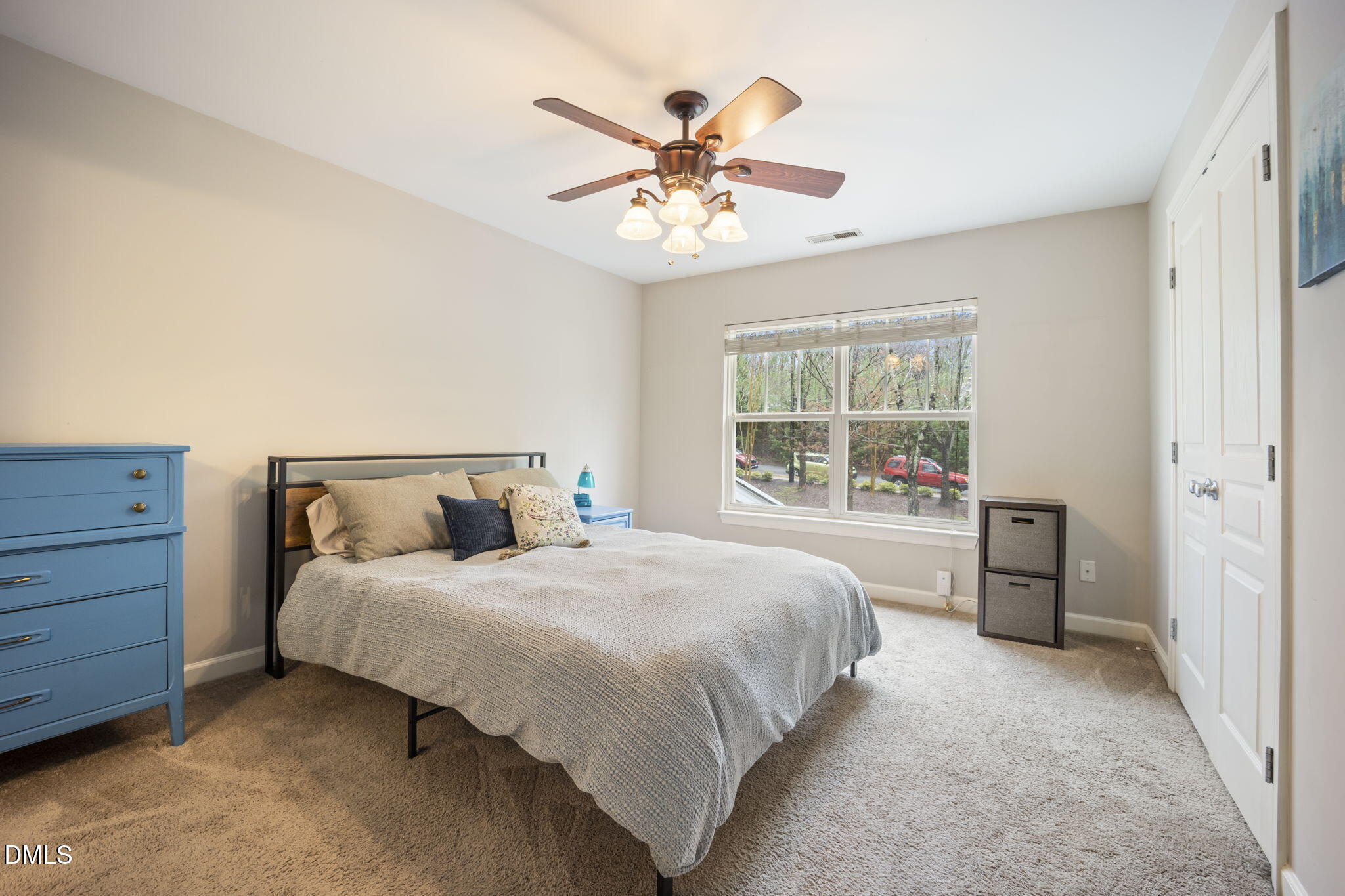 8823 Orchard Grove Way Raleigh, NC 27612 - Photo 17 of 34 13-web-or-mls-484A3906