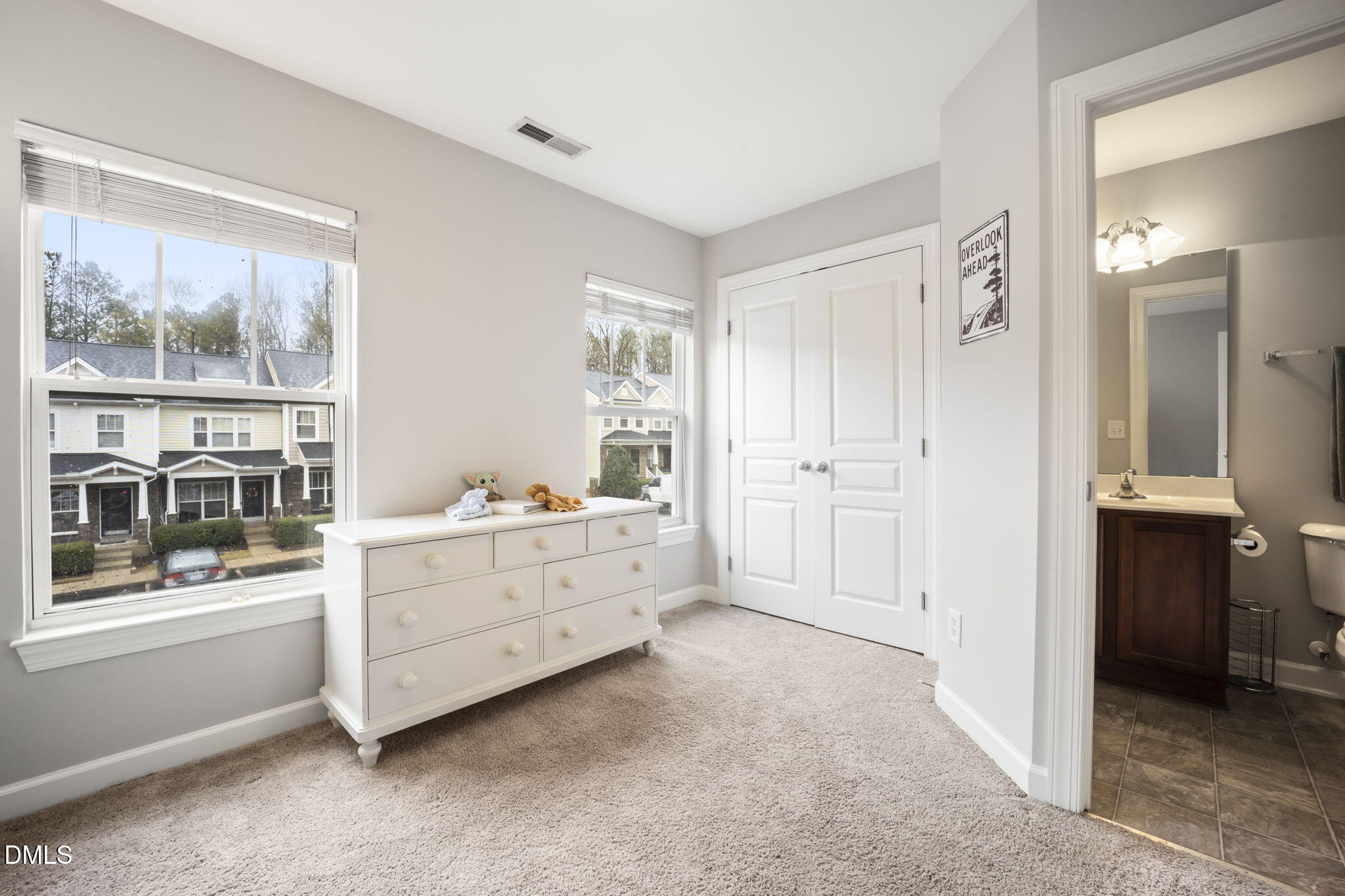 8823 Orchard Grove Way Raleigh, NC 27612 - Photo 23 of 34 19-web-or-mls-484A3881