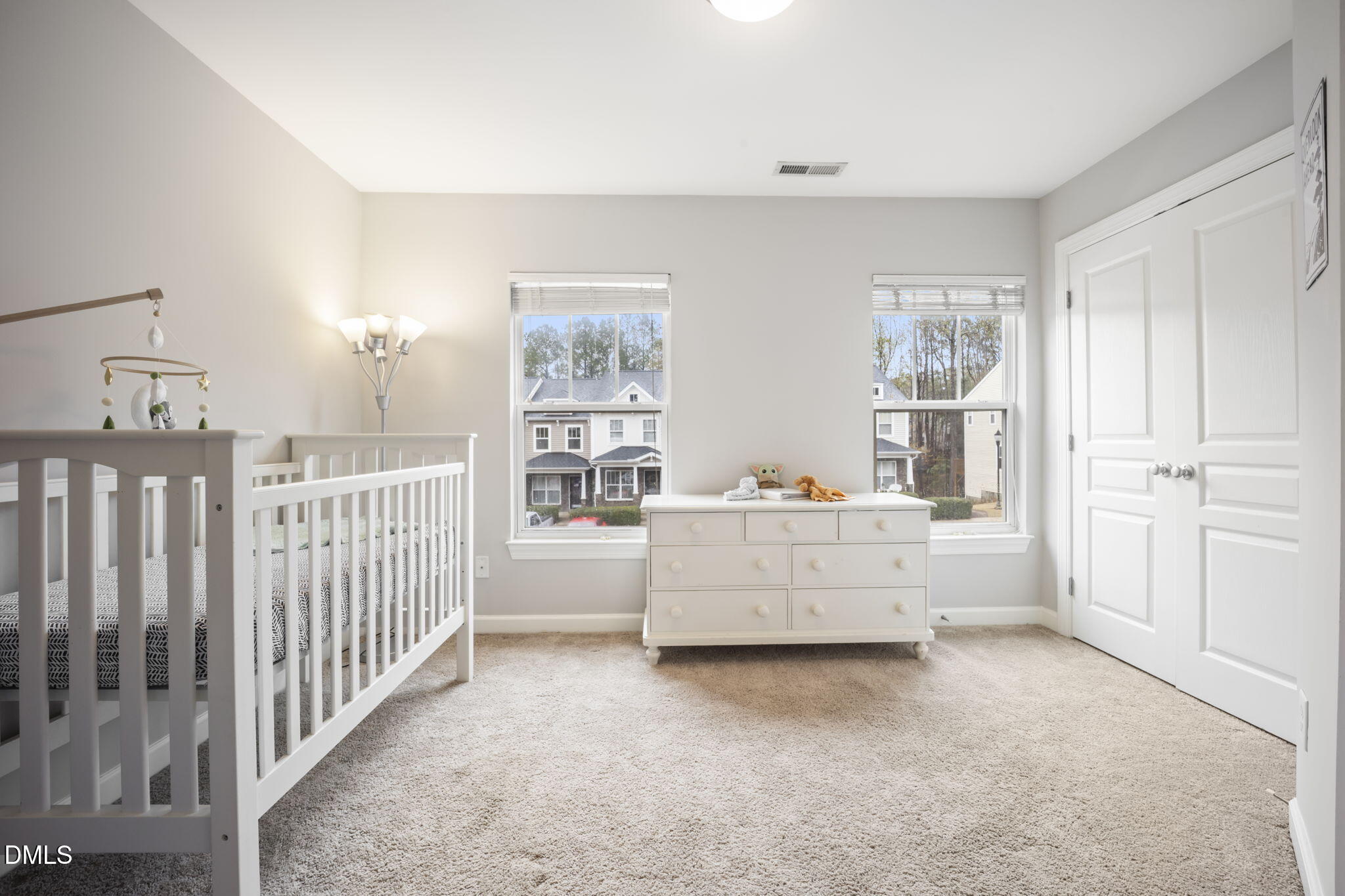 8823 Orchard Grove Way Raleigh, NC 27612 - Photo 24 of 34 20-web-or-mls-484A3886