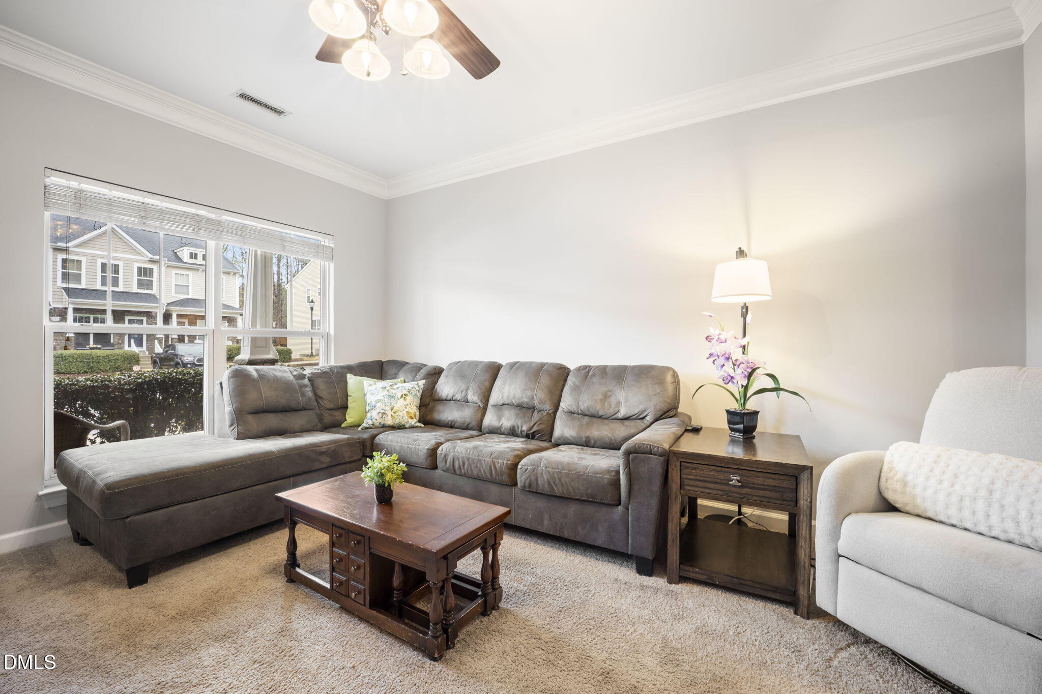 8823 Orchard Grove Way Raleigh, NC 27612 - Photo 5 of 34 2-web-or-mls-484A3981