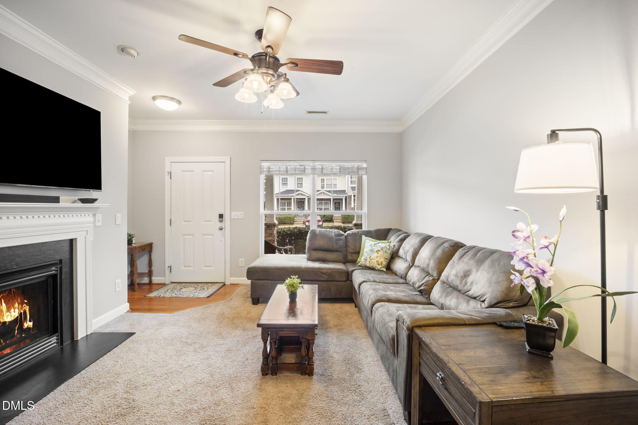 8823 Orchard Grove Way Raleigh, NC 27612 - Photo 6 of 34 3-web-or-mls-484A3986