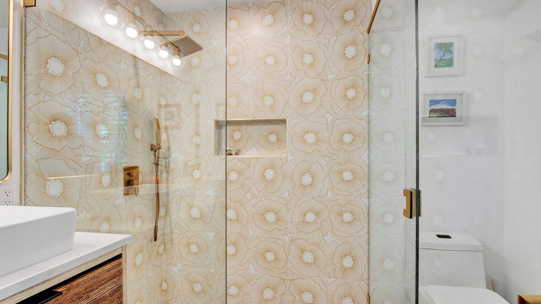 306 North Swinton Avenue Delray Beach, FL 33444 - Photo 32 of 53 a bathroom with a shower